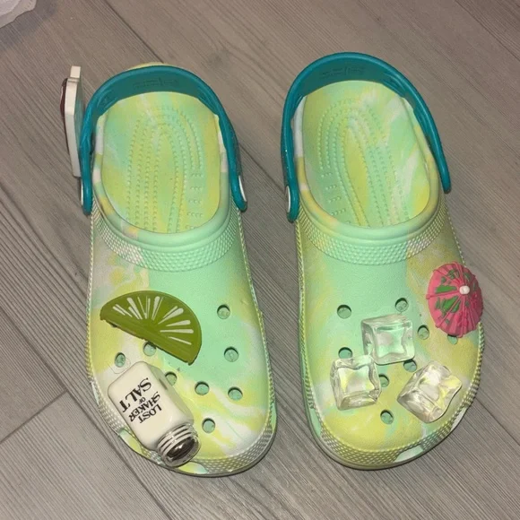 CROCS | Shoes | Margaritaville Crocs | Poshmark display picture 3